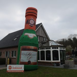 Megagrote champagnefles