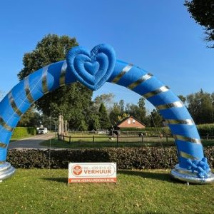 Grote liefdes/huwelijks feestboog blauw